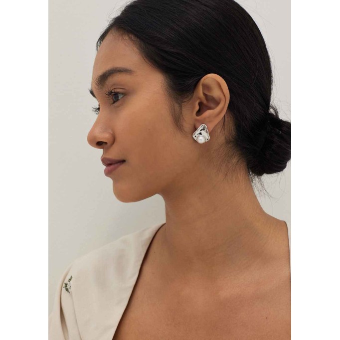 Frederica Molten Metal Pearl Earrings