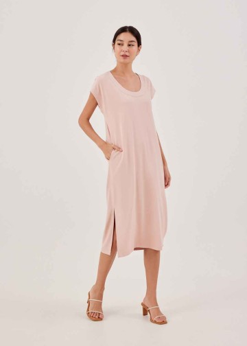 Bailey Relaxed Scoop Neck Dress