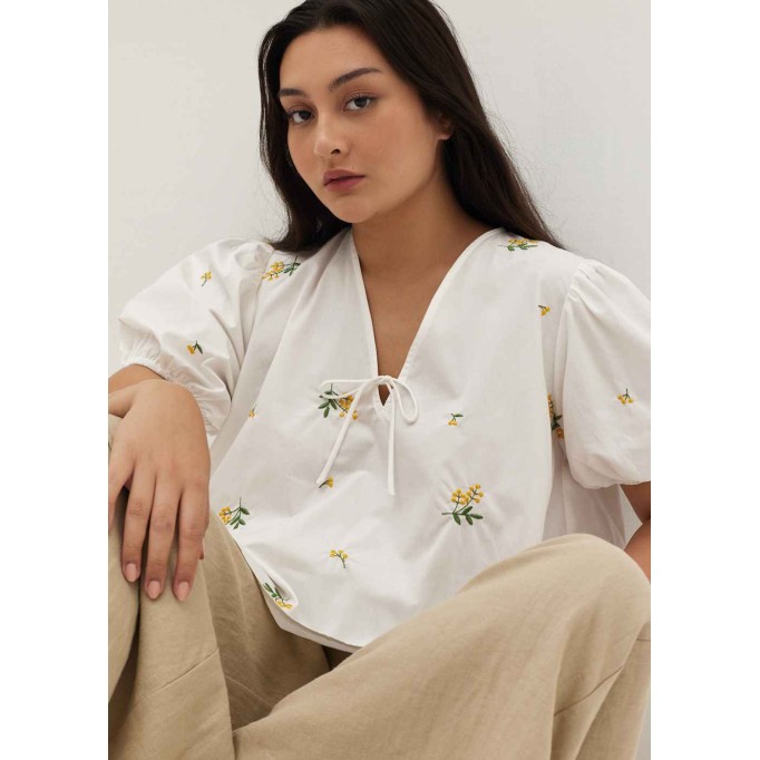 Calliope Embroidered Puff Sleeve Cotton Blouse