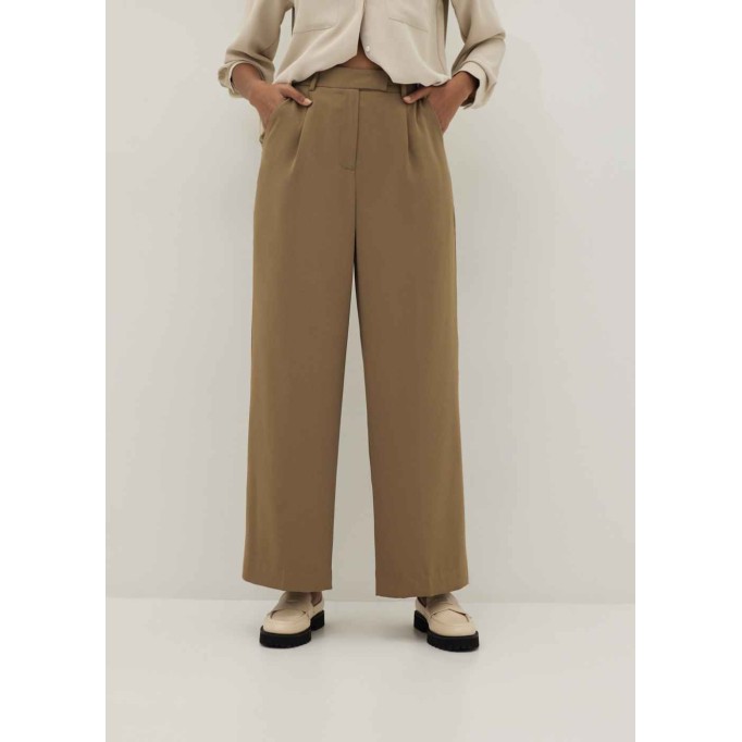 Kylie Tailored Wide Leg Pants